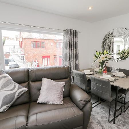 Daisy'S Den Apartment Whitby Ngoại thất bức ảnh