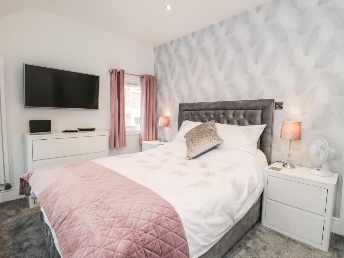 Daisy'S Den Apartment Whitby Ngoại thất bức ảnh
