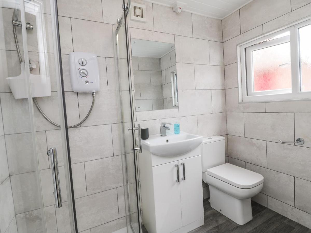 Daisy'S Den Apartment Whitby Ngoại thất bức ảnh
