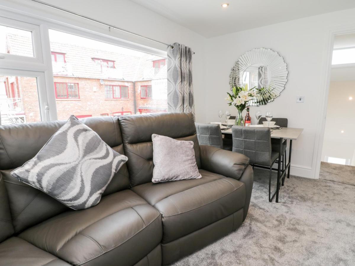 Daisy'S Den Apartment Whitby Ngoại thất bức ảnh