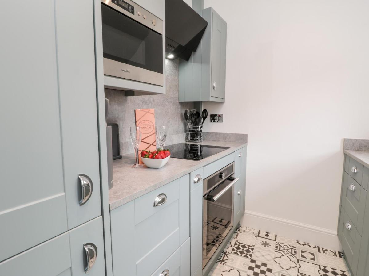 Daisy'S Den Apartment Whitby Ngoại thất bức ảnh